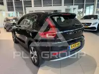 2022 Volvo XC40