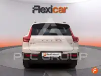 2022 Volvo XC40