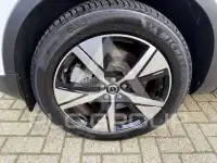 2022 Volvo XC40