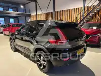 2022 Volvo XC40