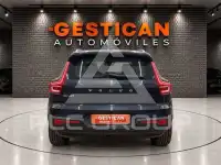 2022 Volvo XC40