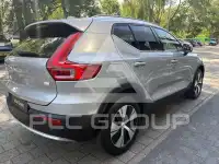 2022 Volvo XC40