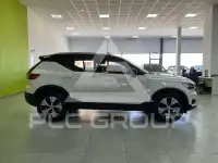 2022 Volvo XC40