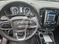 2022 Volvo XC40
