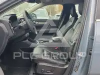 2022 Volvo XC40