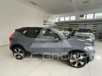 2022 Volvo XC40
