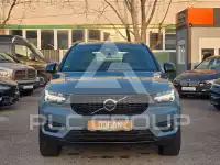 2022 Volvo XC40