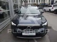 2022 Volvo XC40