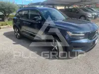 2022 Volvo XC40