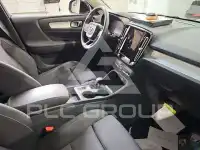 2022 Volvo XC40