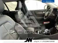 2022 Volvo XC40