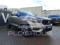 2022 Volvo XC40