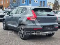 2022 Volvo XC40