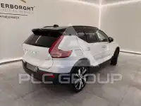 2022 Volvo XC40