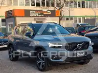 2022 Volvo XC40