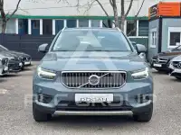 2022 Volvo XC40
