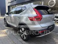 2022 Volvo XC40