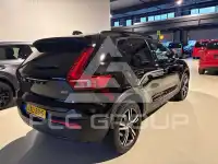 2022 Volvo XC40