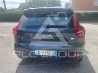 2022 Volvo XC40