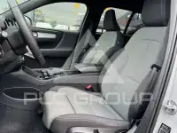 2022 Volvo XC40