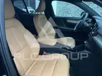 2022 Volvo XC40