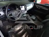 2022 Volvo V90