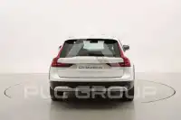 2022 Volvo V90