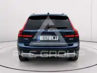 2022 Volvo V90