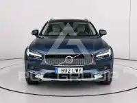 2022 Volvo V90