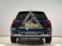2022 Volvo V90