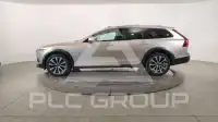 2022 Volvo V90
