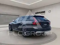 2022 Volvo V90