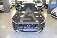 2022 Volvo V90