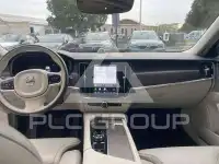 2022 Volvo V90
