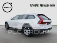 2022 Volvo V90