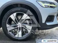 2022 Volvo V60