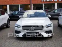 2022 Volvo V60