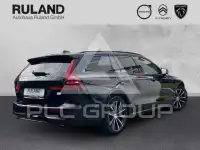 2022 Volvo V60