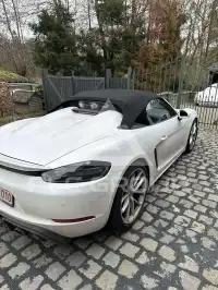 2022 Porsche 718