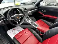 2022 Porsche 718
