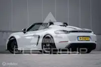 2022 Porsche 718