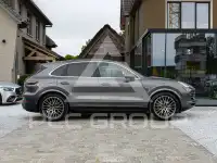 2022 Porsche Cayenne