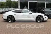 2022 Porsche Taycan