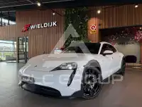 2022 Porsche Taycan
