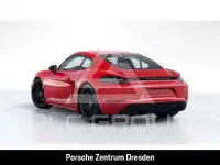 2022 Porsche Cayman