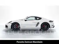 2022 Porsche Cayman