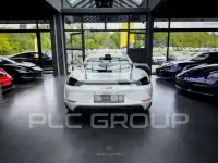 2022 Porsche Cayman