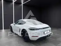 2022 Porsche Cayman