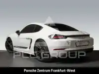 2022 Porsche Cayman