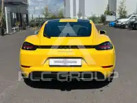 2022 Porsche Cayman